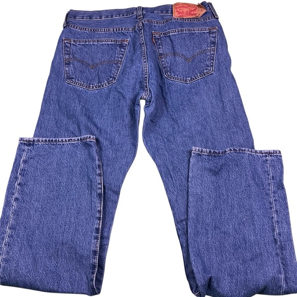 Levi’s 501 button fly red tag medium wash straight leg jeans 34 x 34